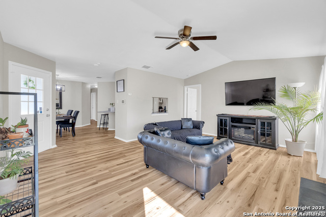 Image 3 of 24 For 8722 Ridge Moon