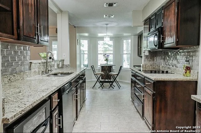 Image 8 of 17 For 13518 Cassia Way