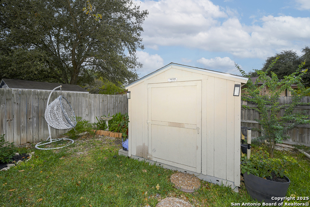 Image 34 of 34 For 8315 Delphian