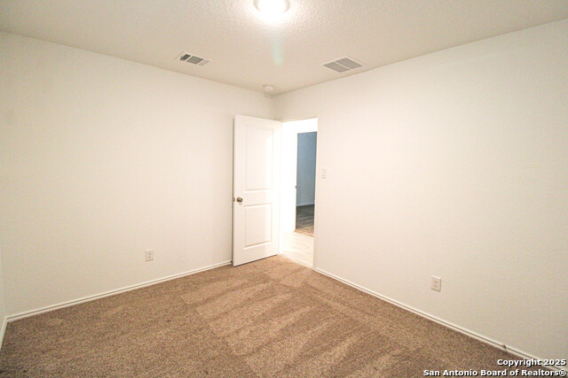 Image 16 of 39 For 3642 Millbrook Way