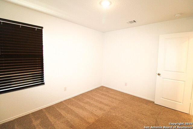 Image 17 of 39 For 3642 Millbrook Way