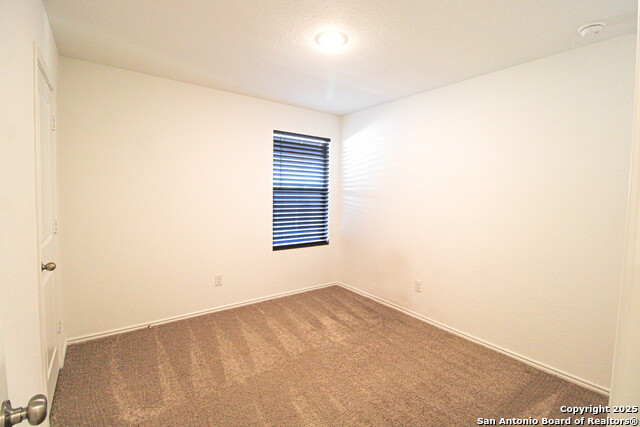 Image 23 of 39 For 3642 Millbrook Way