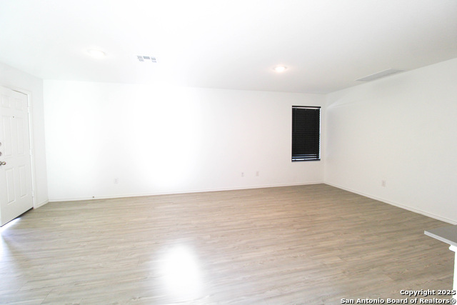 Image 36 of 39 For 3642 Millbrook Way