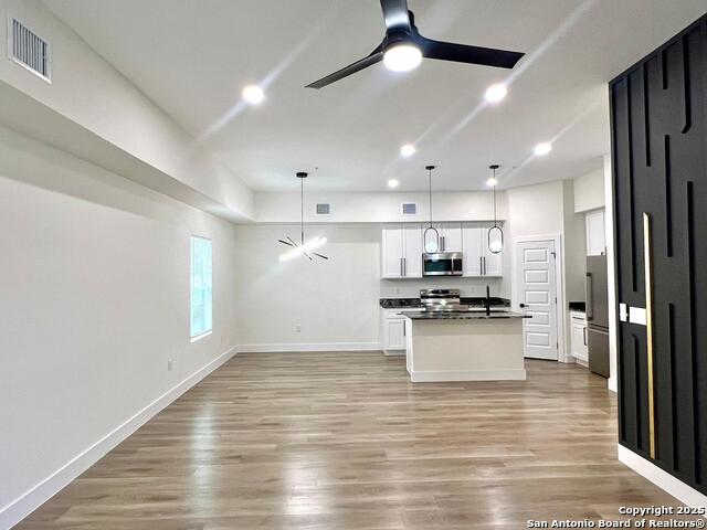 Image 7 of 15 For 110 Webb 101