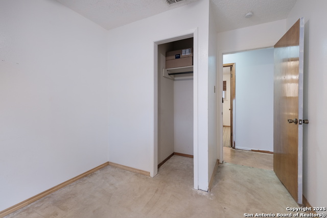 Image 12 of 24 For 1415 Longhorn