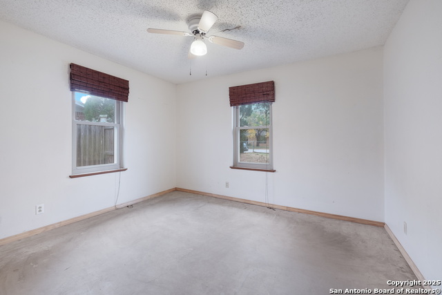 Image 13 of 24 For 1415 Longhorn