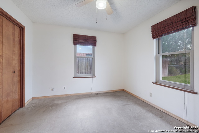 Image 14 of 24 For 1415 Longhorn