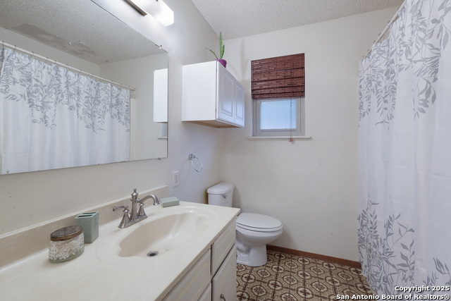 Image 18 of 24 For 1415 Longhorn