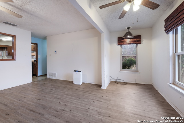 Image 6 of 24 For 1415 Longhorn