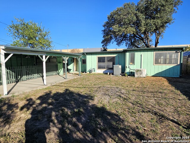 Image 18 of 21 For 622 Sacramento