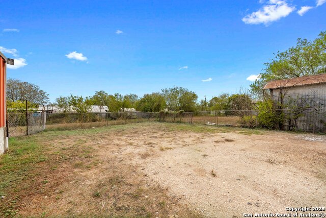 Listing photo id 29 for 10102 Roosevelt