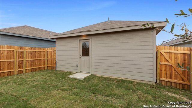 Image 13 of 15 For 10615 Fannin Way