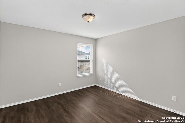 Image 17 of 32 For 3925 Asher Alley