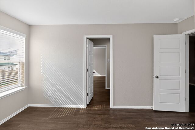 Image 18 of 32 For 3925 Asher Alley