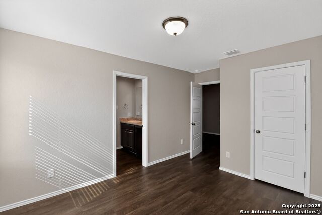 Image 19 of 32 For 3925 Asher Alley