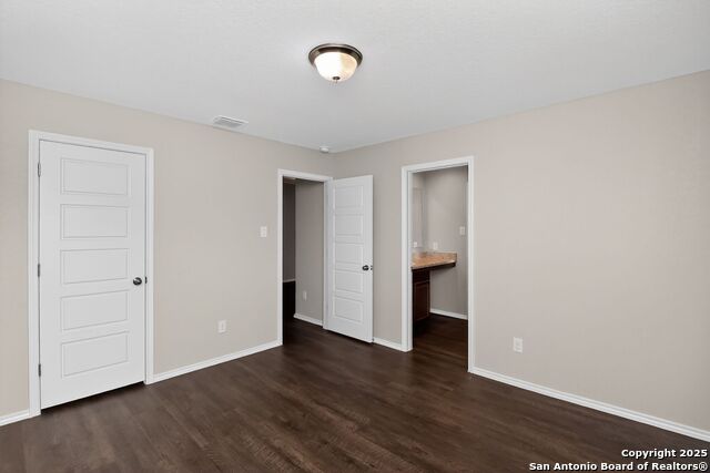 Image 21 of 32 For 3925 Asher Alley