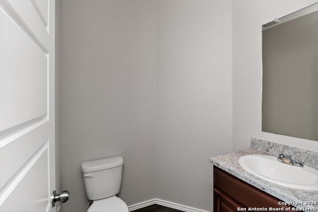 Image 25 of 32 For 3925 Asher Alley