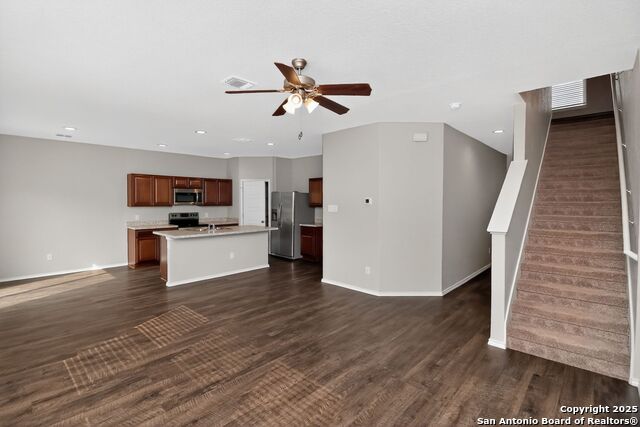 Image 7 of 32 For 3925 Asher Alley