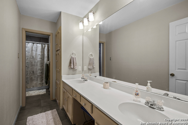 Image 30 of 44 For 12907 Kings Forest