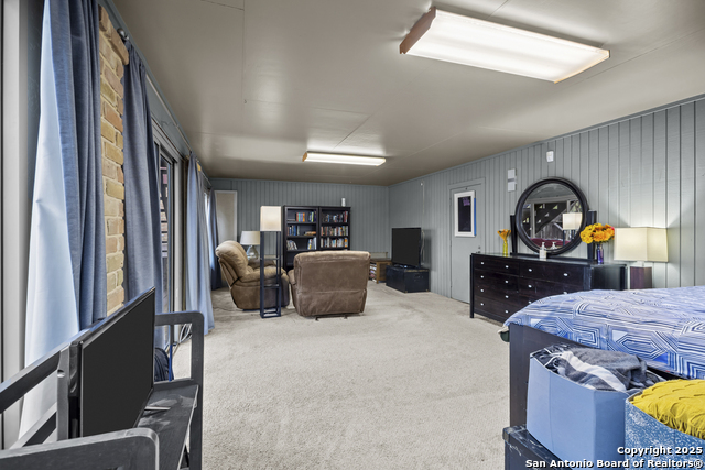 Image 34 of 44 For 12907 Kings Forest