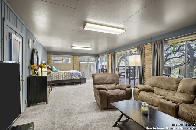 Image 35 of 44 For 12907 Kings Forest