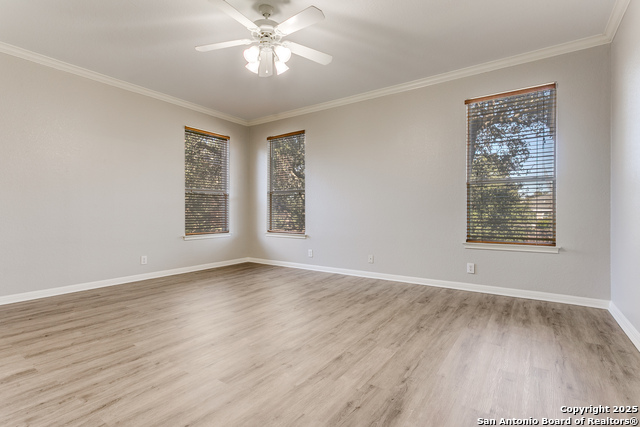 Image 17 of 25 For 407 Neches Branch