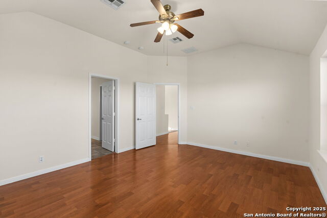 Image 19 of 42 For 22302 Verde Knoll