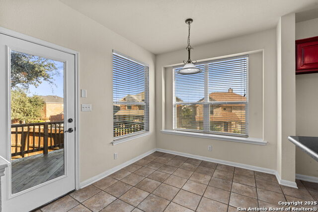 Image 26 of 42 For 22302 Verde Knoll