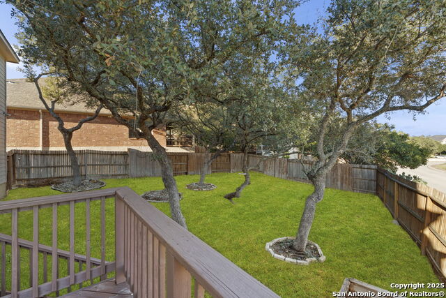 Image 34 of 42 For 22302 Verde Knoll