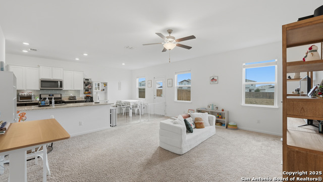 Image 17 of 57 For 3965 Prairie