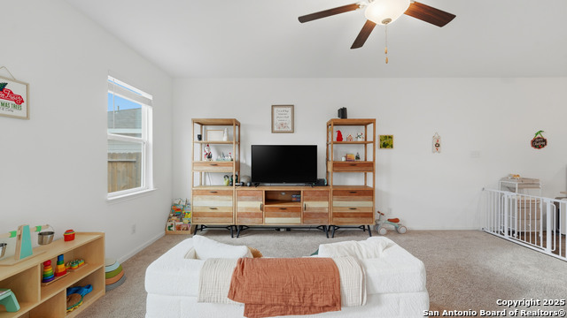 Image 22 of 57 For 3965 Prairie