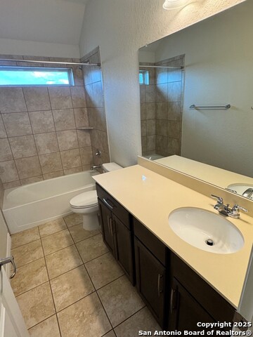 Image 9 of 43 For 2241 Windswept Way