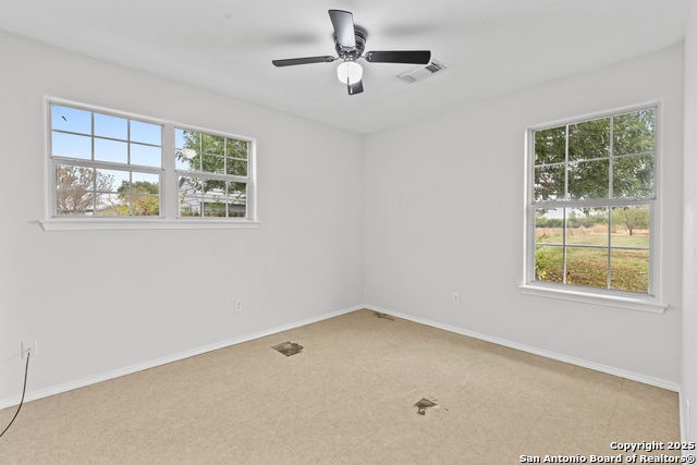 Image 10 of 23 For 3328 State Highway 173