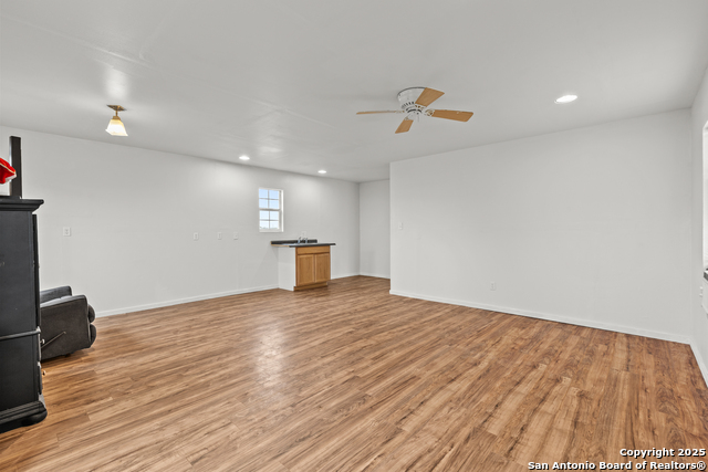 Image 18 of 23 For 3328 State Highway 173