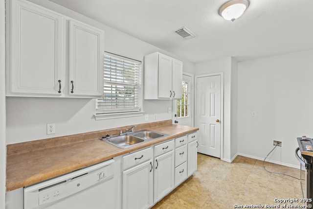 Image 6 of 23 For 3328 State Highway 173