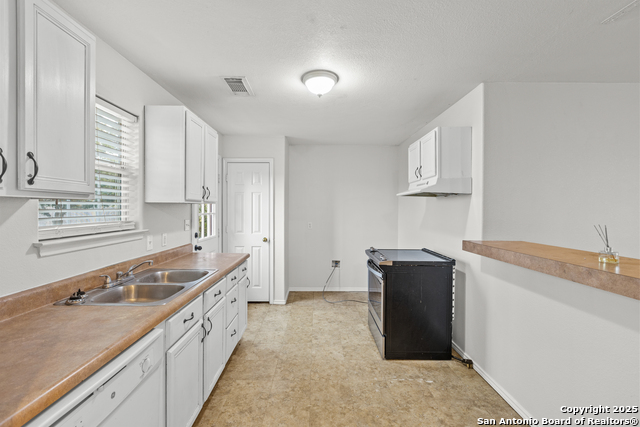 Image 7 of 23 For 3328 State Highway 173