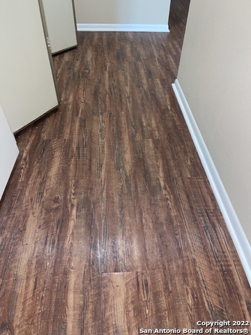 Image 3 of 13 For 11739 Spring Club