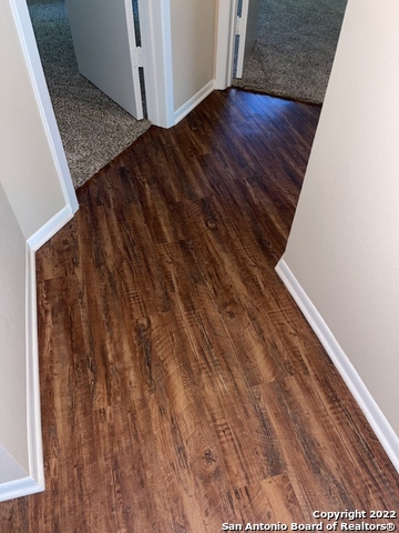 Image 4 of 13 For 11739 Spring Club