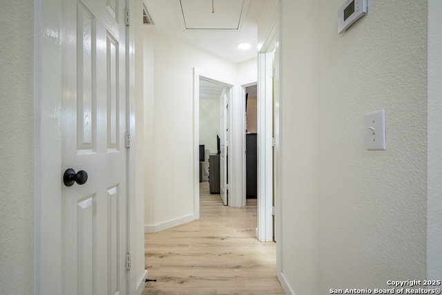 Image 22 of 34 For 13211 Regency Frst