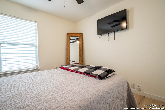 Image 27 of 34 For 13211 Regency Frst