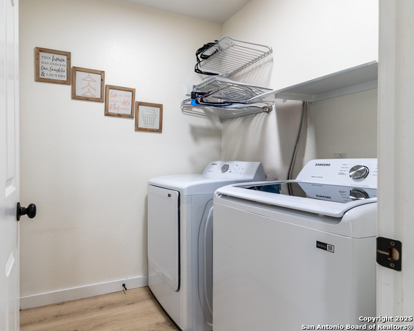 Image 28 of 34 For 13211 Regency Frst