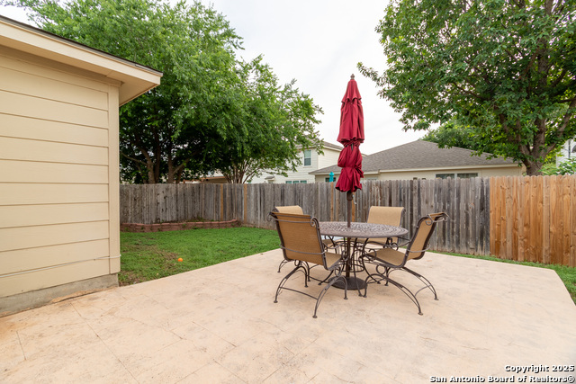 Image 29 of 34 For 13211 Regency Frst