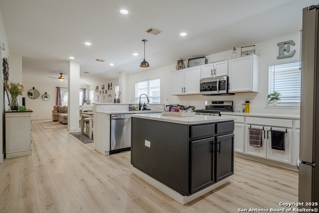 Image 7 of 34 For 13211 Regency Frst