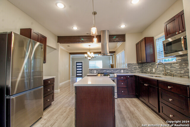 Image 14 of 38 For 931 Gramercy W