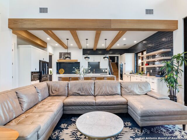 Image 21 of 62 For 10803 Nina Ridge