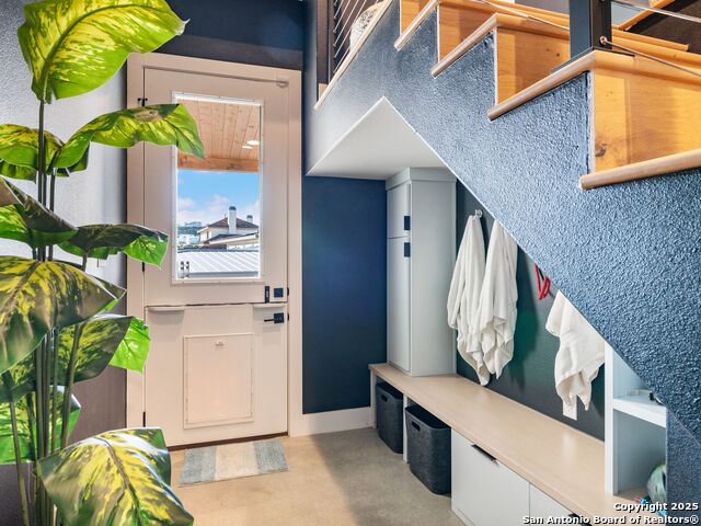 Image 27 of 62 For 10803 Nina Ridge