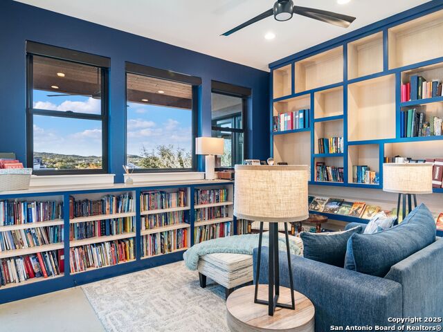 Image 33 of 62 For 10803 Nina Ridge