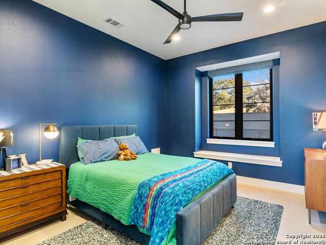 Image 35 of 62 For 10803 Nina Ridge