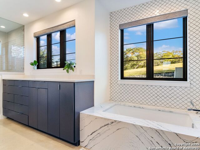 Image 39 of 62 For 10803 Nina Ridge