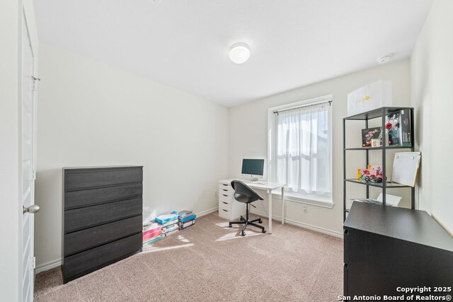 Image 28 of 36 For 10643 Military Drive W 33